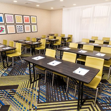 Holiday Inn Express & Suites Las Vegas Sw Springvalley By Ihg Экстерьер фото
